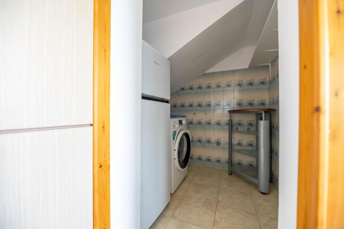 Springs Petronas Apartment Archangelos  Luaran gambar