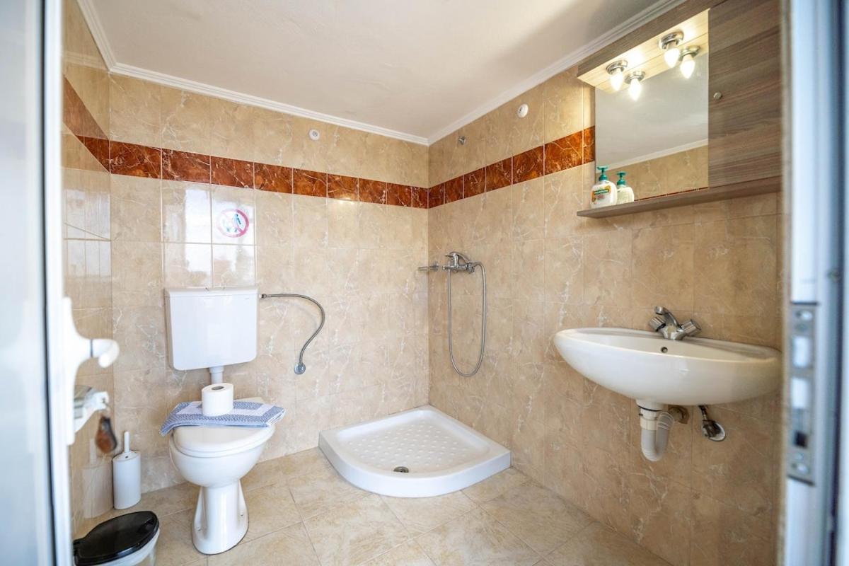 Springs Petronas Apartment Archangelos  Luaran gambar